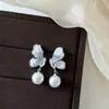 Pendientes de Turmalina en Grava de Piedra Natural para Mujer, Mini, Compactos, Sencillos, Versátiles, Modernos, Exquisitos, Dulces y Elegantes
