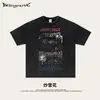 Camiseta Tendência Street Madness Estilo Americano High-Street Retrô com Estampa Digital Vintage Lavada Impressão Direta Manga Curta para Homens.