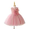 Vestido infantil da Amazon, de renda, sem mangas, com enfeites florais tridimensionais, uma saia volumosa, adequado para apresentações, bailes, daminhas de honra e um estilo de princesa doce