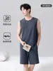 Conjunto de Duas Peças Masculino de Verão em Seda Gelada Refrescante, Regata sem Mangas e Shorts, Estilo Fino para Adolescentes, Roupa de Casa, Pode Ser Usado ao Ar Livre