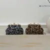 Bolsa Pelúcia Casual Grande Capacidade Estilo Coreano 2025 Feminina Corrente Estampa Leopardo Colorida Personalizada Uma Ombro Transversal Concha Bolsa de Mão