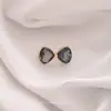 Broche de Laço Coração Simples para Mulheres, Corsage de Luxo, Alfinete Anti-Exposição para Gola Feminina, Alfinete de Cardigã, Acessório de Roupa