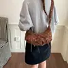 Bolso de lunares de nicho súper popular para mujer, nueva moda 2026, estilo relajado, bolso de hombro plisado, bolso de axila, bolso cruzado tipo dumpling