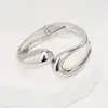 2025 Nuevo Brazalete Transfronterizo Irregular Forma de Gota de Agua Hug Doble Capa Hueco Brazalete de Moda de Lujo Ligero para Mujeres