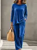 Ropa nueva de mujer transfronteriza europea y americana 2026, suéter casual de cuello redondo de manga larga, pantalones de longitud extendida, traje de mujer de terciopelo multicolor