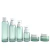 Novo Conjunto de Cosméticos para Skincare com Fundo Grosso e Frascos Separados: Creme 30g, Frasco de Loção Essencial 40ml