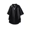 Camiseta de Patchwork con Cuello en V y Cordón para Hombre, Marca Trendy de Verano, Falso Dos Piezas, Estilo Fresco, Cuello Solapa, Manga Corta, Holgada, Versátil