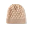 Cachecol 2026 Outono/Inverno Novo Feminino High-End Cor Sólida Pena Acolchoado Quente Moda Casual Borda Dobrada Gorro de Tricô