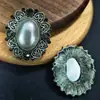 Nuevo Estilo Retro Plata Antigua Forma de Flor Broche de Diamante Accesorios para Collar Pulsera Accesorios para Cabello de Chica Retro Pendientes Accesorios Recto