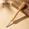 Novo Conjunto de Agulhas de Crochê Esculpidas em Sândalo com Formato de Cigarra Estilo Chinês, Feito à Mão por Artesãos Orientais, Ferramentas Especializadas de Aço Inoxidável Liso para Micro-Crochê