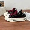 Zapatos casuales estilo retro para niños 2026 primavera-verano nueva moda versátiles de lona para niñas, zapatillas de caña baja de suela blanda