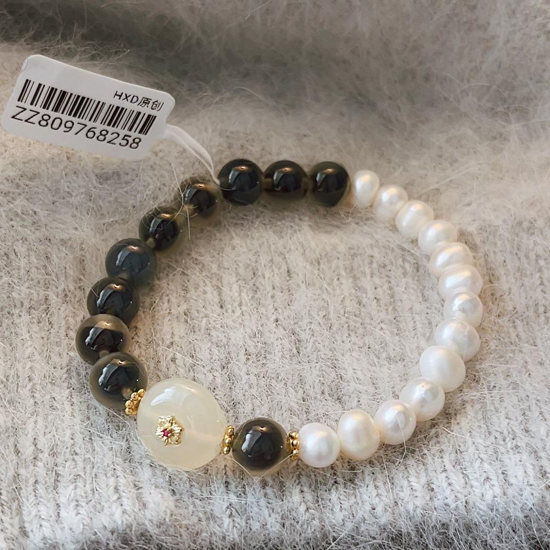 8D954F12-74C1-4178-B3BA-9A3299