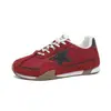 Tênis de treino alemães retrô com sola grossa para mulheres, novos sapatos casuais de outono 2026, tênis versáteis de estrela esportiva, sapatos do Forrest Gump