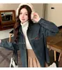 Foto real, em estoque, primavera e outono, etiqueta personalizada, novo design, estilo de Hong Kong, versão coreana, retrô, solto, amigo da pele, jeans macio, top regular