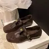 2026 Verano Nuevos Zapatos Mary Jane Marrones Retro para Mujer Correa de Hebilla Única Bajos Absolutamente Hermosos con Faldas Zapatos Pequeños de Cuero