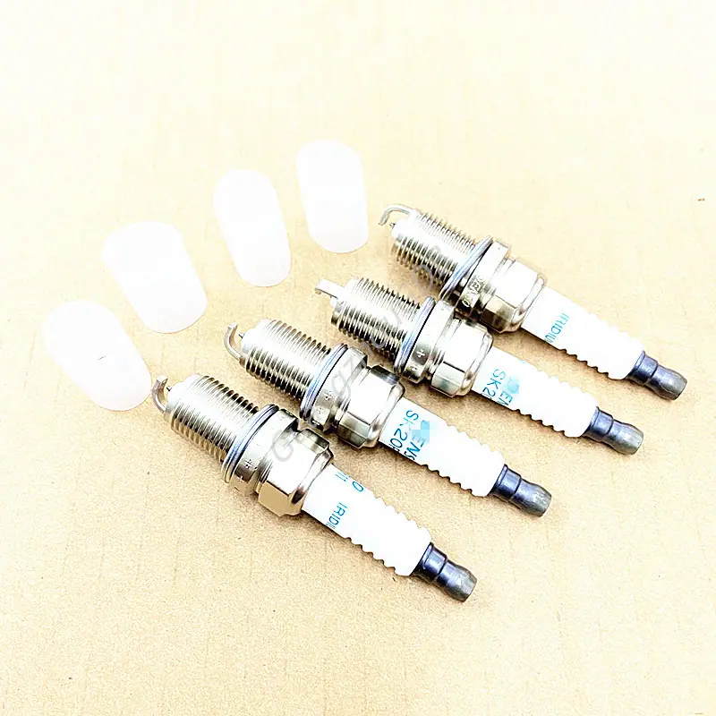 火花塞90919-01210 SK20R11 (1)