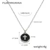 Collar con colgante de borla de corazón transfronterizo de Europa y Estados Unidos, diseño de personalidad de nicho, joyería de acero de titanio cruzada, traje al por mayor para mujeres