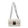 Bolsa Feminina Corrente Personalidade Retro Fashion 2026 Verão Nova Textura Pequena Quadrada Estilosa para o Dia a Dia Ombro Único Transversal