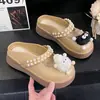 Nuevos Zuecos de PVC Lindos de Verano para Mujer, Suaves, Antideslizantes, Inodoros, Sandalias de Playa de Punta Cerrada, Venta al por Mayor desde Supermercados