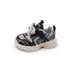 Nuevos Zapatos Deportivos Infantiles Primavera 2026, Zapatos de Running Transpirables de Malla para Niños, Zapatos tipo Papá Antideslizantes de Suela Suave para Niñas, Modernos