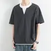 Camiseta de Manga Corta Falsa de Dos Piezas Talla Grande para Hombre 2026 Verano Nueva Marca de Moda Manga Media Juvenil Elegante Camiseta Base