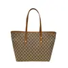 Bolsas Populares deste Ano para Mulheres Grande Capacidade 2025 Nova Outono e Inverno Versátil Casual Bolsa de Ombro Bolsa Tote para Trabalho e Deslocamento