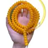 Fornecimento de fábrica verde vegetação tingido amarelo cera de abelha raiz de bodhi pulseira de 108 contas contas soltas acessórios joias DIY atacado
