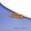Suministros del Fabricante Etiquetas de Cuero para Ropa, Etiquetas de Cuero de Microfibra, Logo en Relieve, Etiquetas de Cuero para Ropa, Marcas de Jeans, Producción de Etiquetas de Cuero