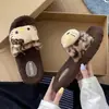 Novas Pantufas Peludas com Estampa de Leopardo para Mulheres Fofas de Outono e Inverno para Casa Internas Antiderrapantes de Algodão para Mulheres Atacado de Supermercado