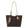 Bolso Francés de Gran Capacidad para Mujer, Bolso Tote de Lujo Ligero Presbiópico para Hombro y Axila, Bolso de Mano de Gama Alta para Viajes Diarios