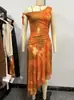 Em Estoque: Novo Vestido de Verão Feminino Transfronteiriço, Elegante com Ombro Assimétrico Estampa em Tela Vestido para Férias