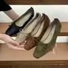 Sapatos de salto alto com uma vibe vintage estilo francês, corte baixo, sola macia, versáteis para o dia a dia, estilo fada com laço, sapatos de balanço tipo rolo de ovo para mulheres