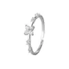 Anillo de Flor Yuhong: Anillo Abierto de Diseño Niche 'Escapando de la Princesa', Banda Lisa de Lujo Ligero, Anillo de Gama Alta, Venta Directa del Fabricante