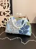 Bolsa Pequeña de Mano Transfronteriza Estilo Chino Nuevo Tendencia Nacional para Mujer 2026 Nueva Elegante Bolso Bandolera con Cadena Bolso Tote Pequeño