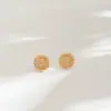 Pendientes de Acero de Titanio con Plisado de Ola de Girasol, Moda Retro de Lujo Ligero Europeo y Americano para Mujer, Pendientes Florales Versátiles y Elegantes