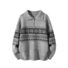 Otoño/Invierno 2026 Nuevo Suéter de Punto para Hombre Suéter Fair Isle Mori-kei Media Cremallera Cuello Solapa Suéter Artístico Hombre
