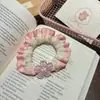 Modelo Nuevo 2025 Scrunchie de Satén Elegante Estilo Coreano para el Cabello para Mujeres, Accesorio de Moda Versátil