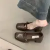 Zapatos de Mujer Retro Tacón Grueso Zapatos de Noche Primavera y Otoño Nuevo Estilo Zapatos de Salón Zapatos Pequeños de Piel 2026 Moda Francesa Zapatos Mary Jane