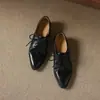 ¡Calidad de Chengdu, lujo ligero, zapatos hechos a mano de alta gama en liquidación! Zapatos de una sola pieza de piel de vacuno de grano completo lavada, punta fina de 3 cm, para todas las estaciones.