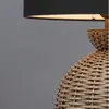 Lámpara de Mesa Rústica Retro de Ratán Pantalla de Lino Negro Lámpara Decorativa para Mesita de Noche de Dormitorio Lámpara Pequeña Moderna Artesanal