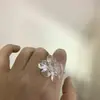 Anillo de Metal con Lazo de Diseño Ins de Nicho Estilo Coreano para Mujer, Simple y Versátil, Hace que las Manos Parezcan Más Delgadas