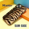 Estilo Wild Hot Girl Americano Case para Celular com Padrão de Tigre Marrom e Amarelo Retrô Capa Ultra Fina para iPhone 15 Apple 18Pm