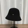 Nuevo sombrero de estilo coreano para otoño e invierno para mujer, sombrero tipo cubo casual para exteriores, color liso, simple y elegante, sombrero de pescador engrosado, moderno