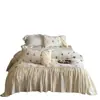 Juego de cama de cuatro piezas de algodón lavado con bordado de niña retro francesa, diseño de nicho de algodón, falda de cama romántica, funda de edredón