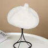 Boina de invierno para mujer, pelo sintético de visón, engrosada y cálida, en stock para venta al por mayor, sombrero de moda versátil de felpa para proteger los oídos en otoño e invierno