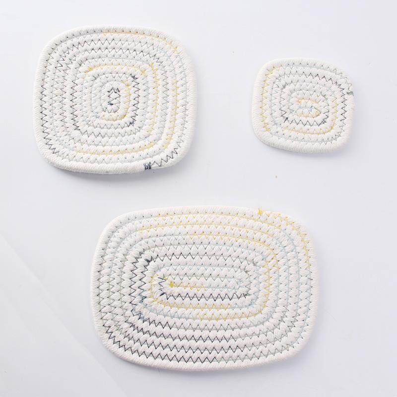 12606907291_1905837338