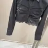 Camisa de Encaje Patchwork con Diseño de Nicho, Cuello Camisero, Estilo Corto Fruncido, Versátil de Manga Larga Ajustada, Primavera/Verano 2026