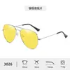 Nuevas Gafas de Sol Metálicas para Hombre, Gafas Polarizadas de Alta Gama, Gafas de Sol Clásicas Coloridas de Moda con Protección Solar para Hombre