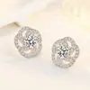 Arete de Rosa Giratoria Plata Temperamento Chapado en Oro de 18K Estrella Temperamento Giratorio Amor Flor Zircón Simple Flash