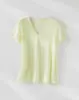 26ª Novedad de Verano Ropa para Mujer Fresca y Transpirable Sencilla Cuello en V Borde Enrollado Refrescante Transpirable Color de Baja Saturación Hombro Normal Manga Corta Camiseta